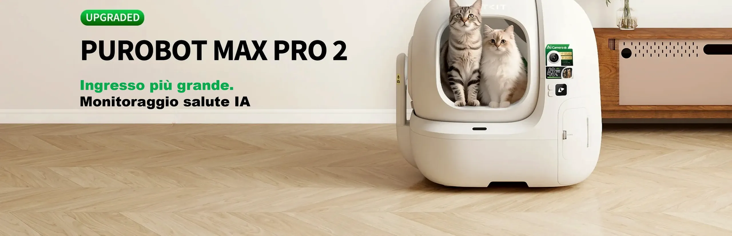 PETKIT PUROBOT ULTRA in salotto con due gatti